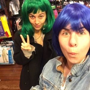 Meet your Posher, Tia